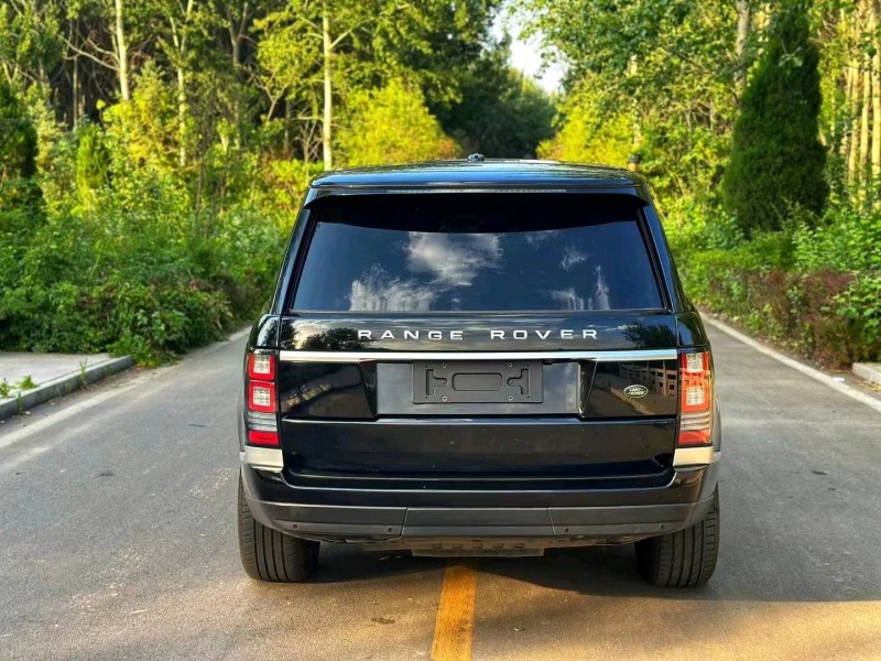 淄博14年路虎揽胜行政9