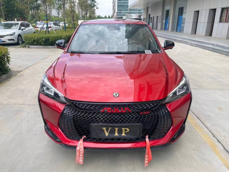 济宁22年东风奕炫1