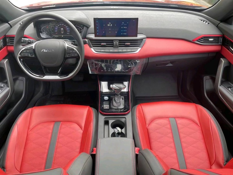 济宁22年东风奕炫5