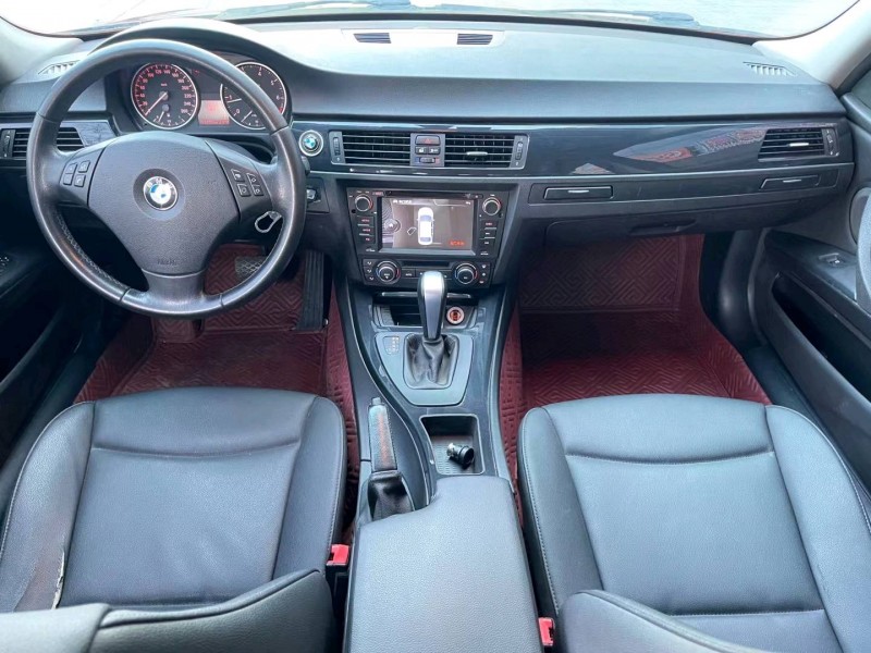 济宁12年宝马3系5