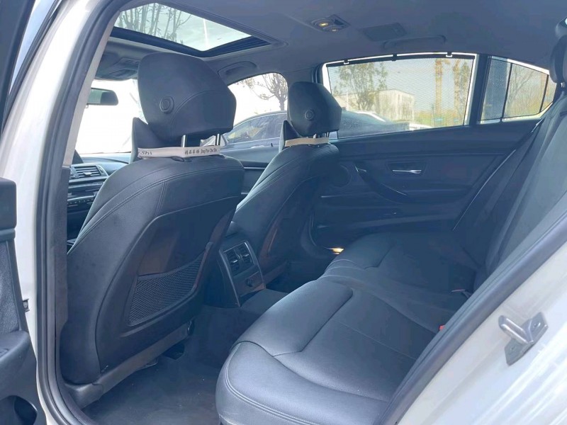 济宁18年宝马3系4