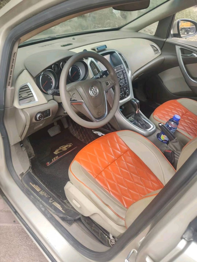 济南15年别克英朗6