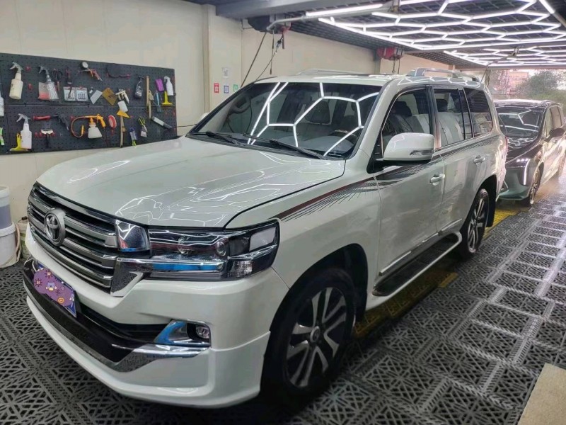 济南20年丰田兰德酷路泽2