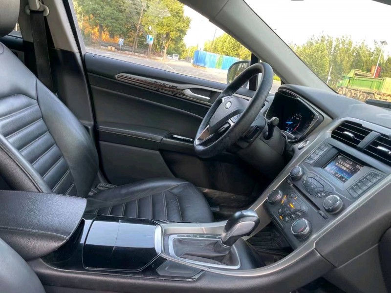 邯郸16年福特蒙迪欧8