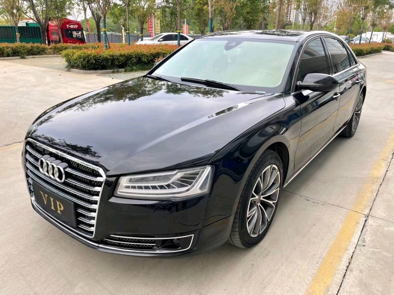 济宁13年奥迪A8L2