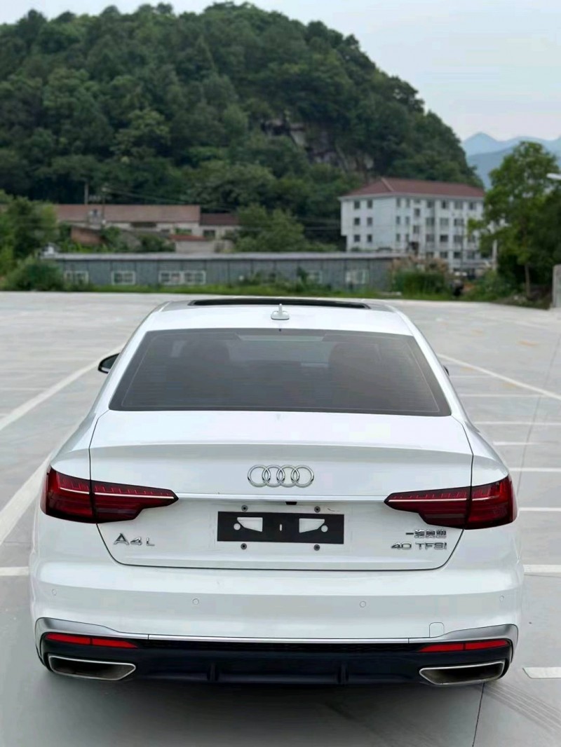 湖州21年奥迪A4L9