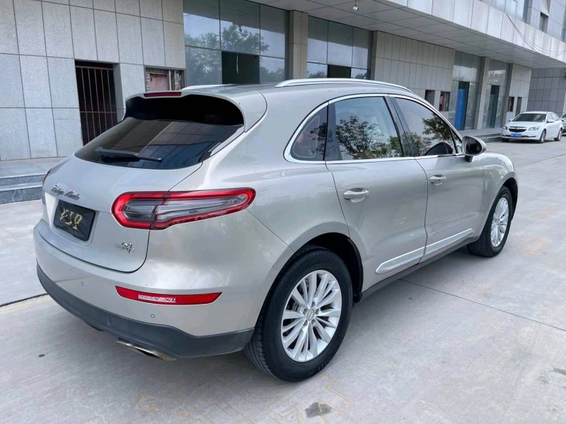 济宁18年众泰SR98