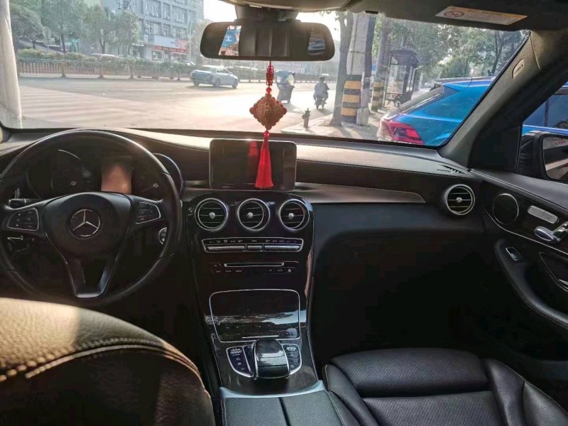 宜昌19年奔驰GLC2