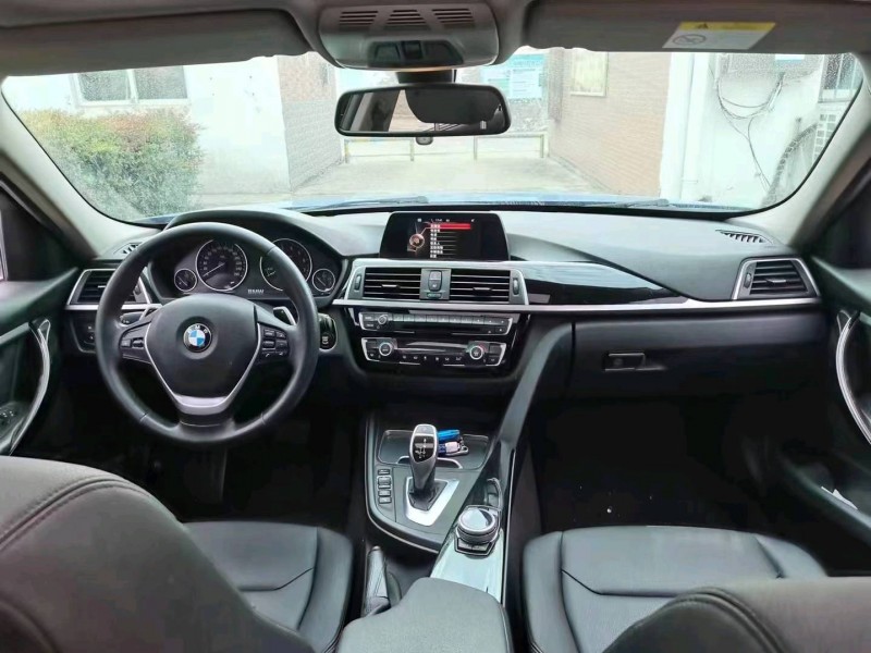 淮南17年宝马3系3