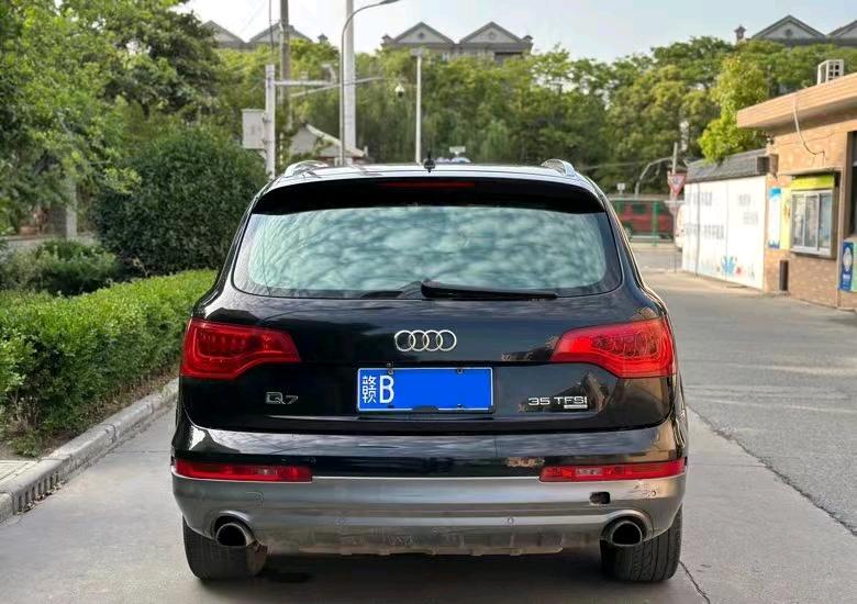 济宁14年奥迪Q79