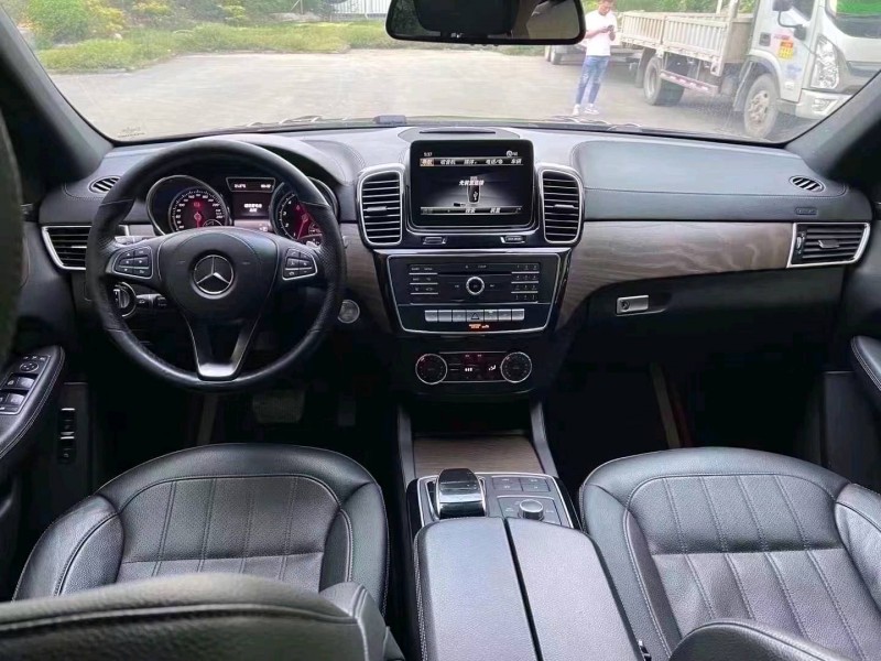 枣庄19年奔驰GLS9