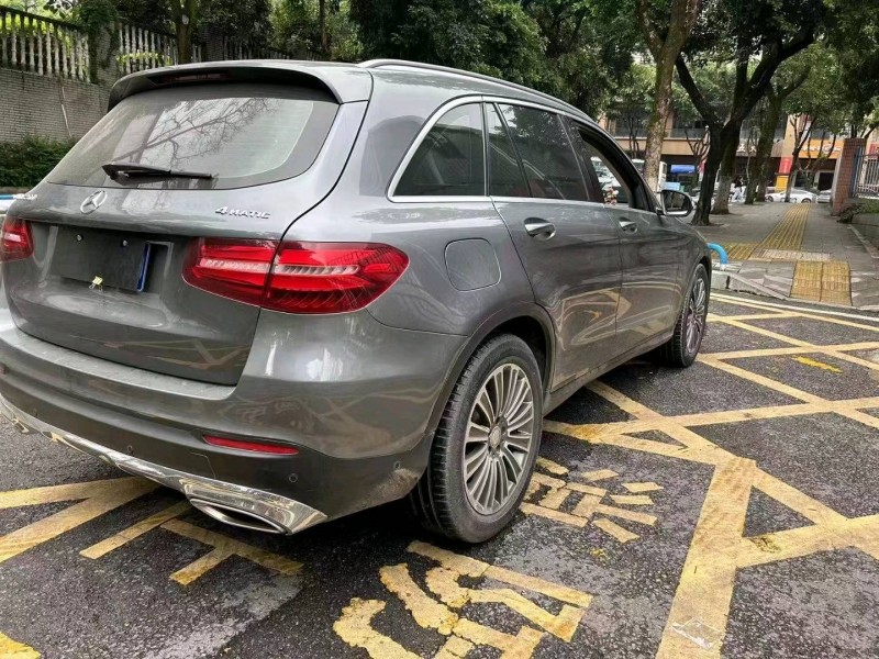 重庆16年奔驰GLC7
