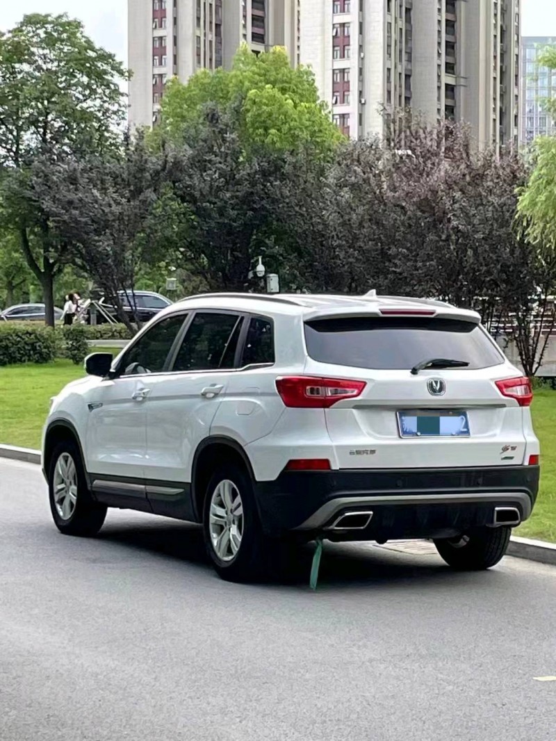 常州16年长安汽车CS753