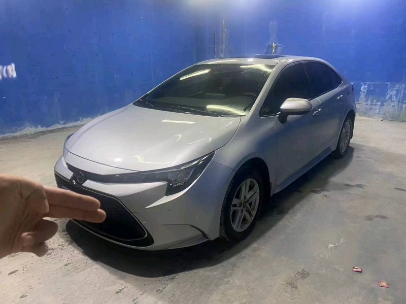 宜昌21年丰田雷凌6