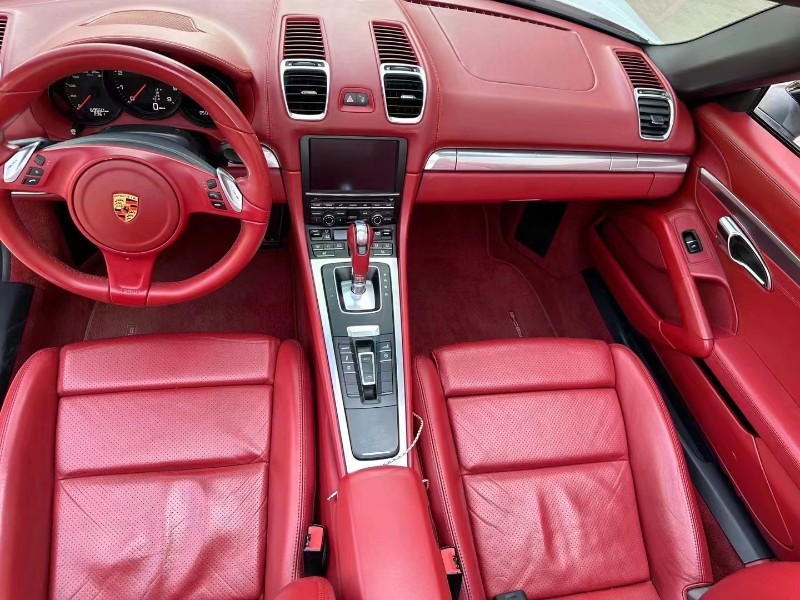 昆明13年保時捷Boxster8
