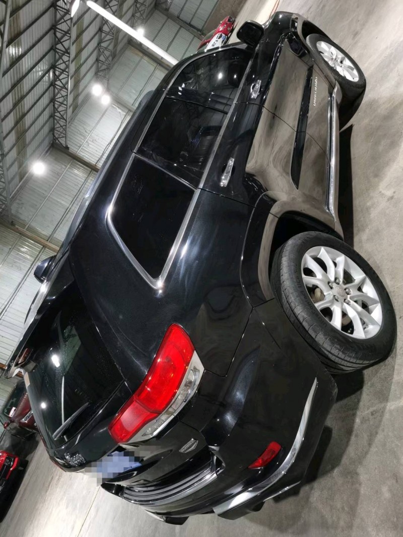 临沂13年Jeep大切诺基8