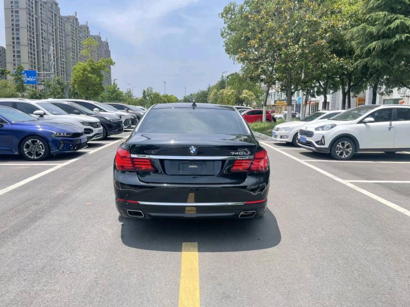 徐州13年宝马7系7