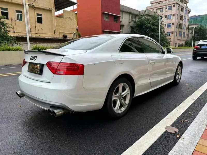 东莞14年奥迪A57