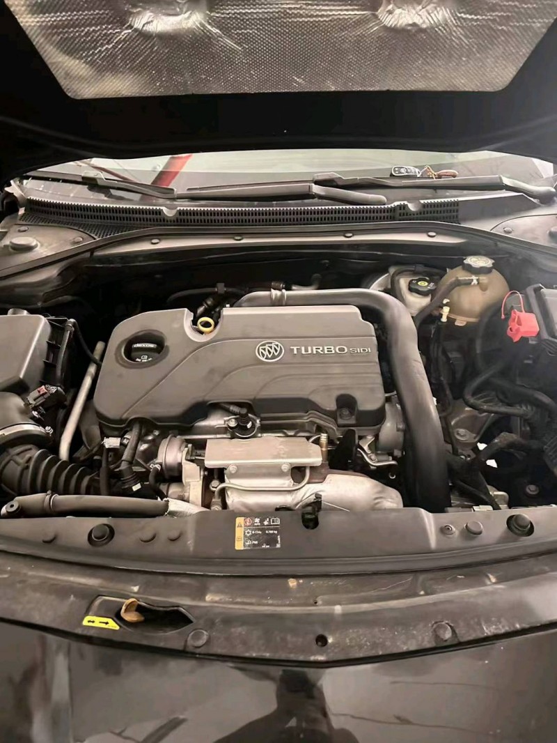 徐州17年别克君越2