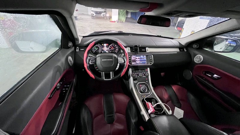 嘉兴13年路虎极光6