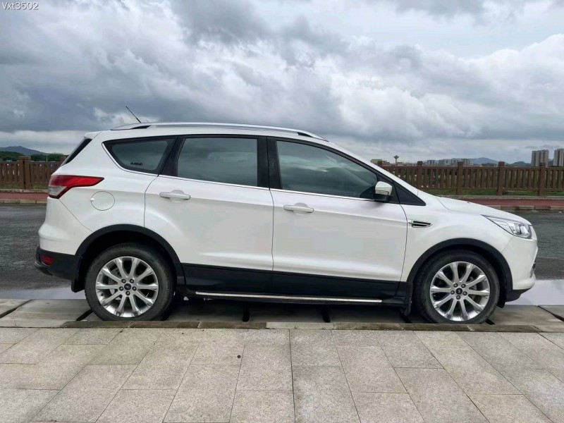 东莞14年福特翼虎7