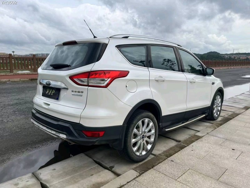 东莞14年福特翼虎9