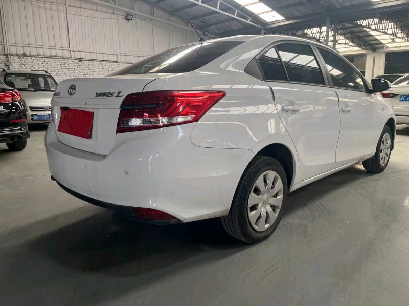 天津20年豐田YARiS L 致享7