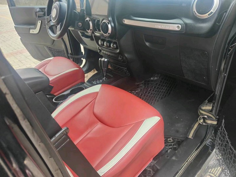 济南14年Jeep牧马人5