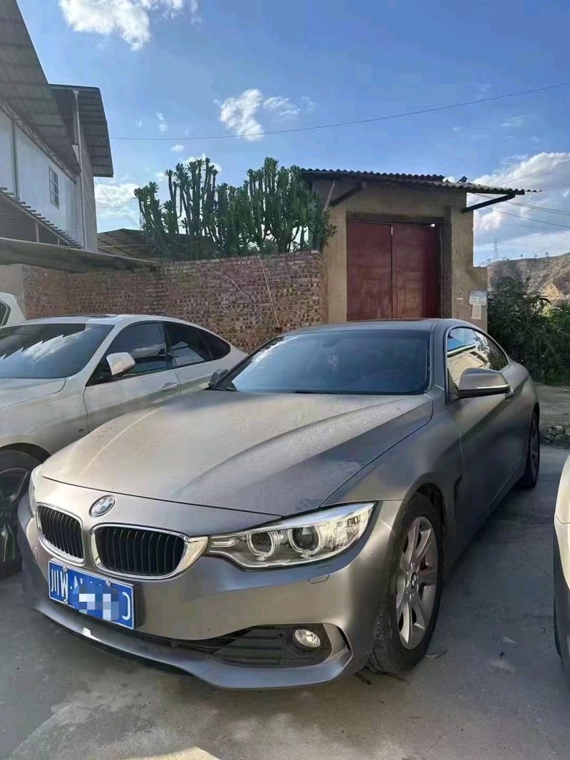 成都17年宝马4系2