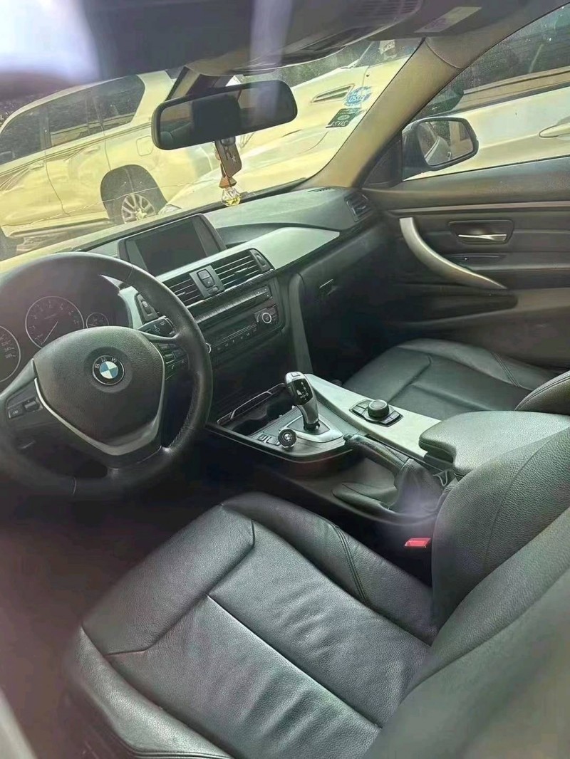 成都17年宝马4系3