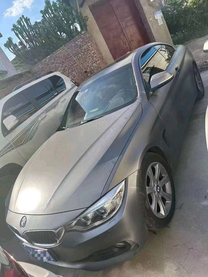 成都17年宝马4系4