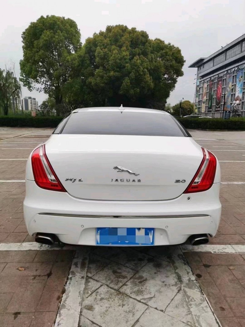 常州13年捷豹XJL9