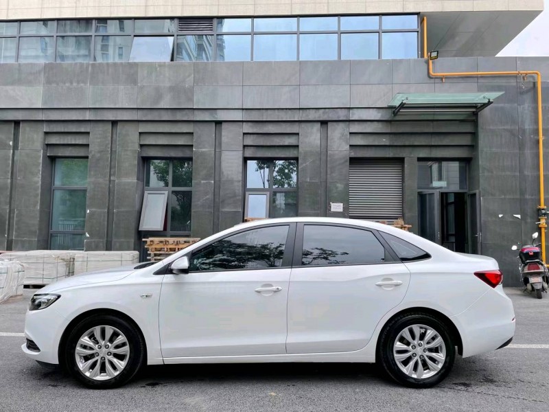 成都22年别克英朗3