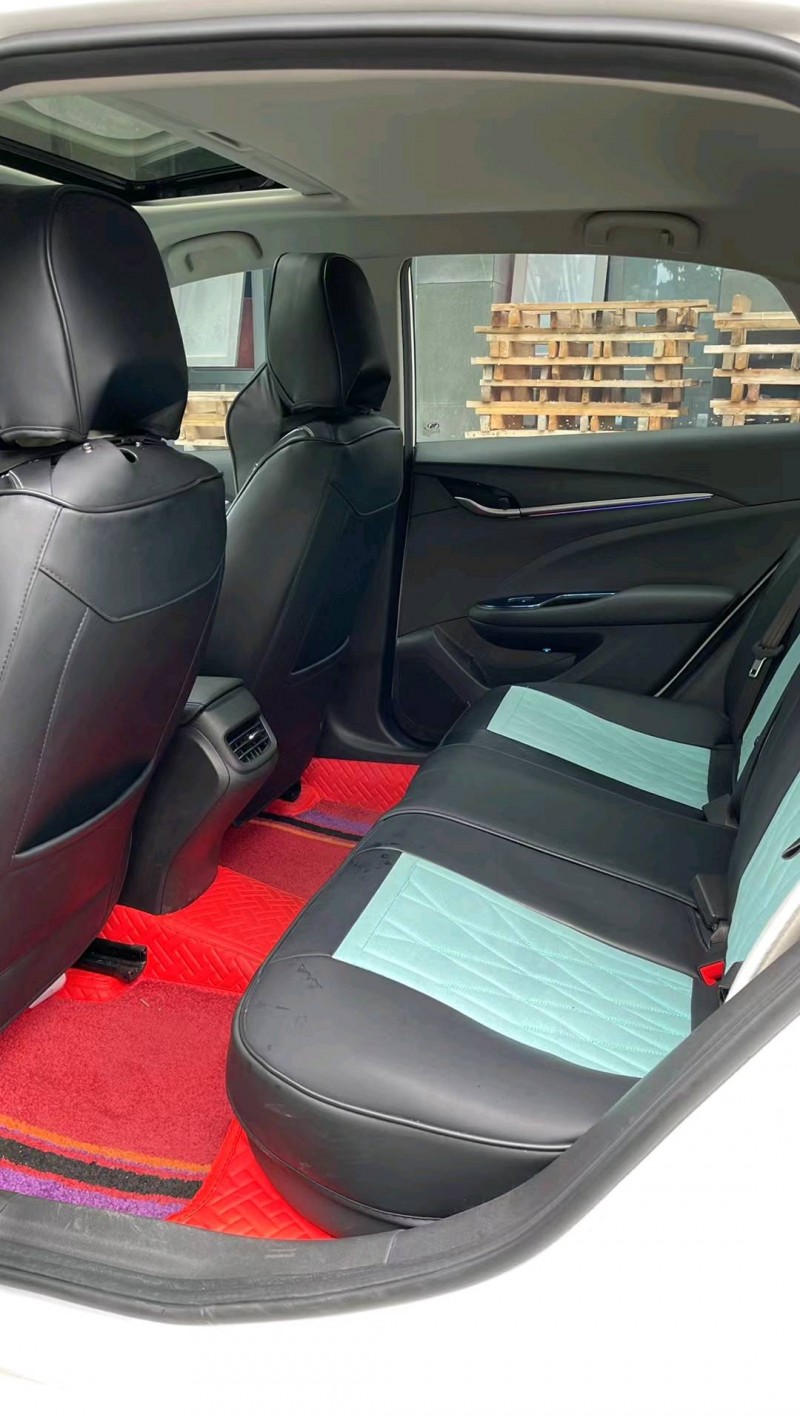 成都22年别克英朗6