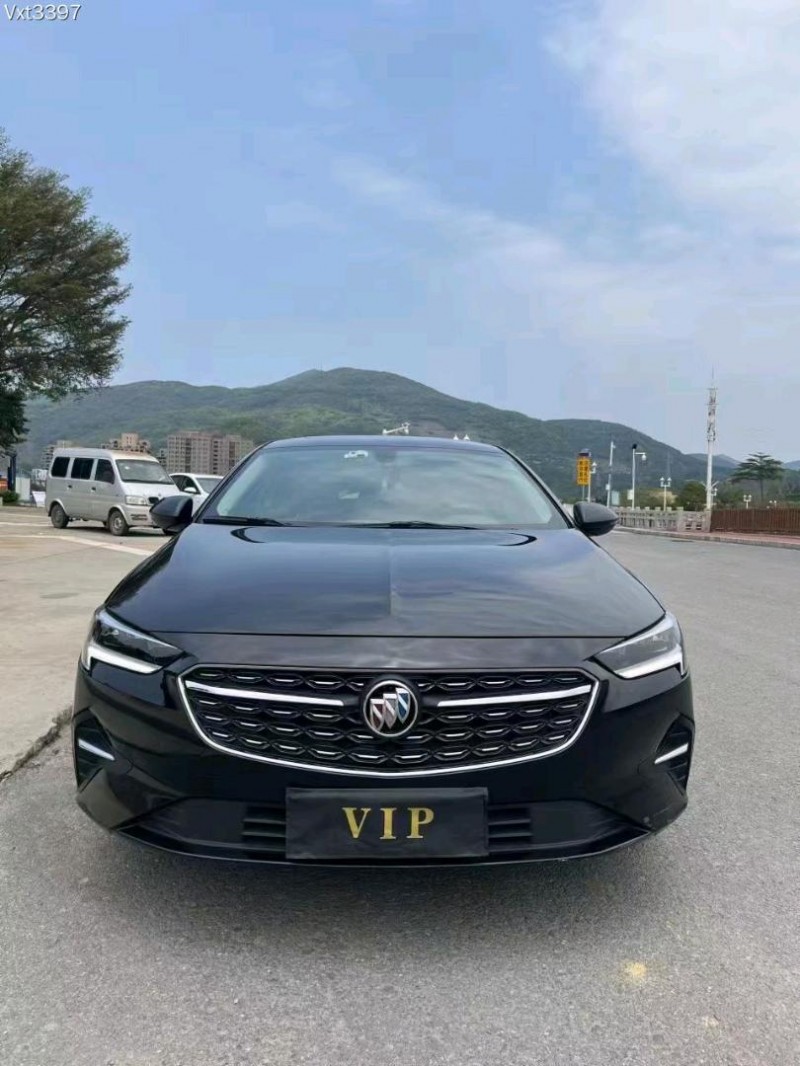 东莞21年别克君威1