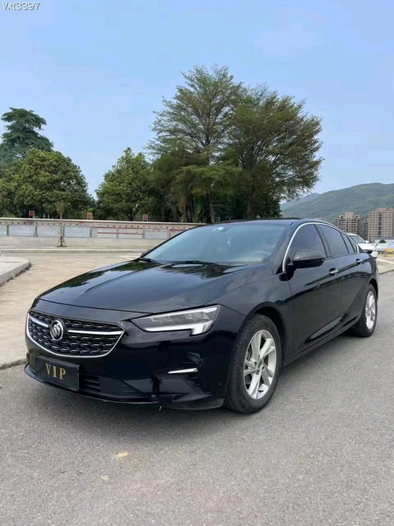 东莞21年别克君威2