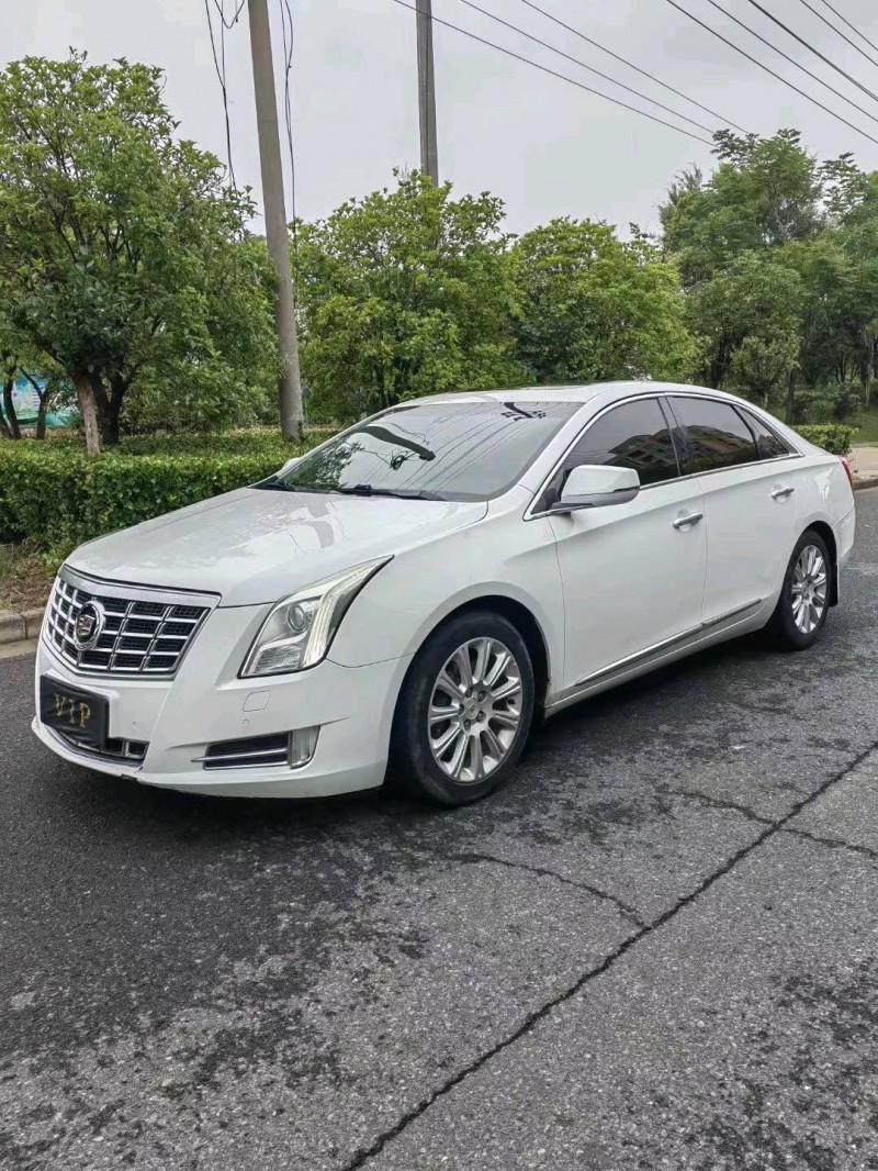 常州16年凯迪拉克XTS3