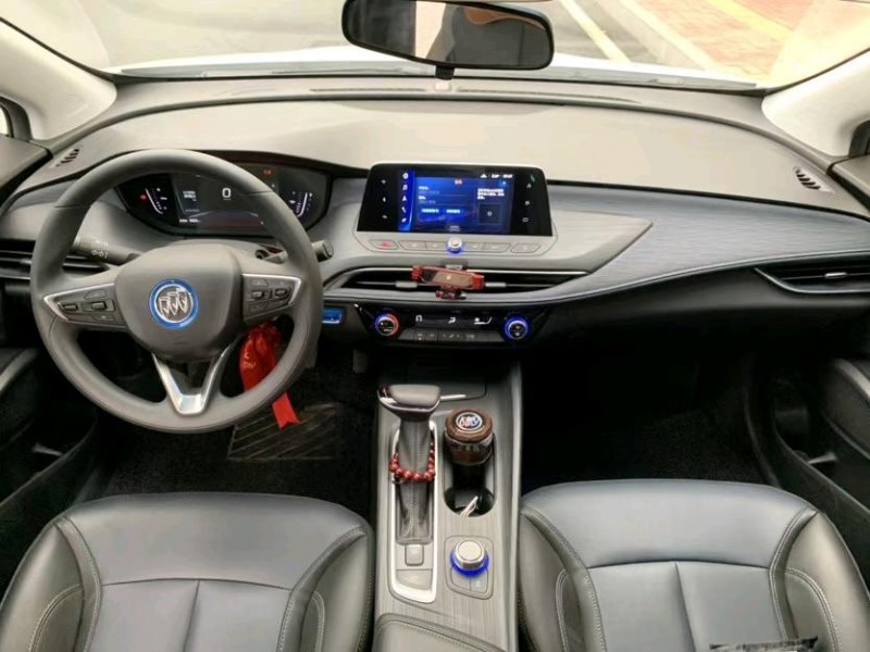 东莞22年别克微蓝5