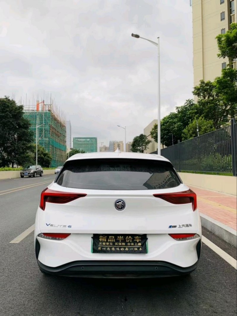 东莞22年别克微蓝9