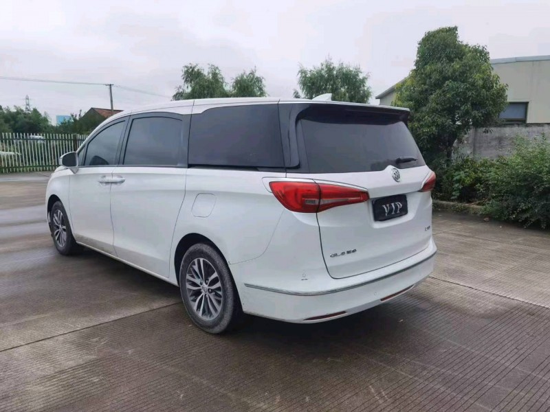湖州19年别克GL84