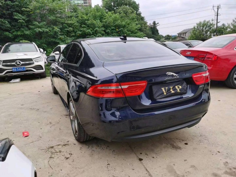 衡阳17年捷豹XE4
