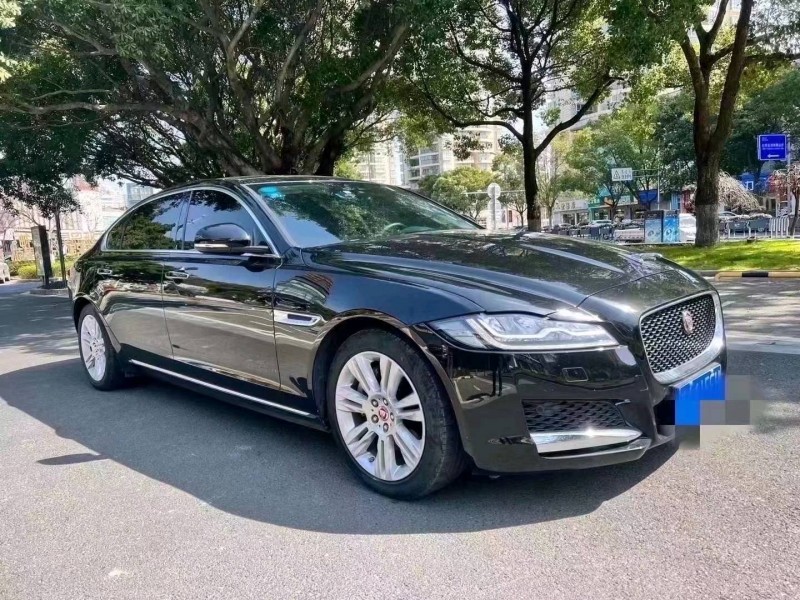 嘉兴18年捷豹XFL3