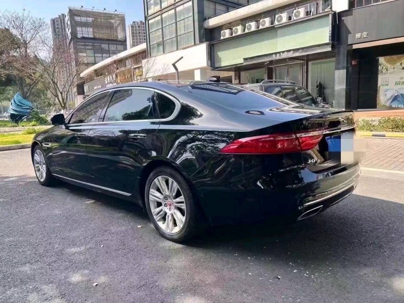 嘉兴18年捷豹XFL4