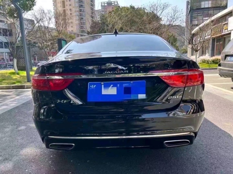 嘉兴18年捷豹XFL7