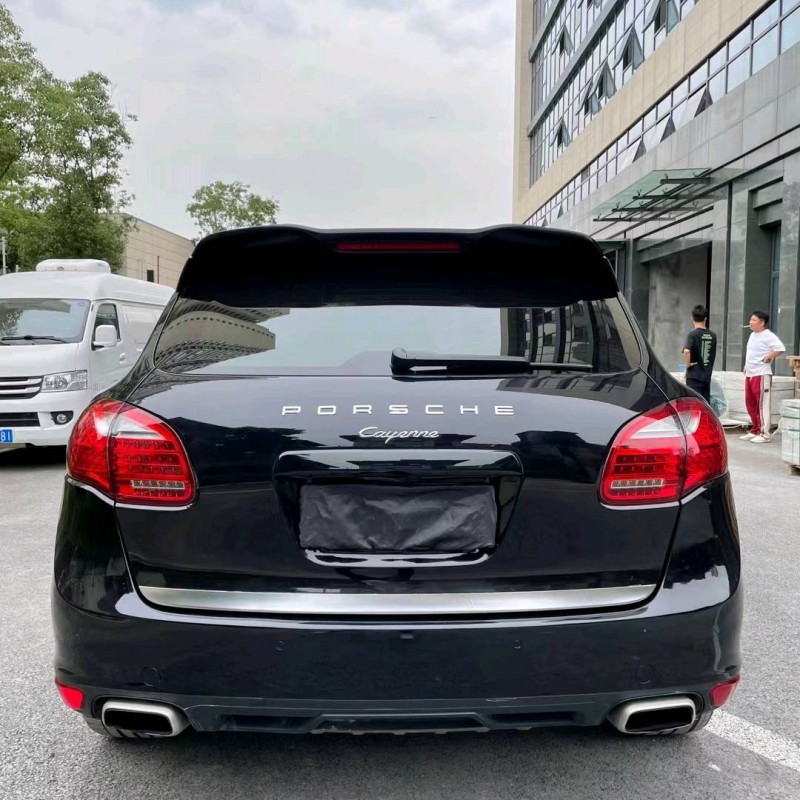 成都15年保时捷卡宴5