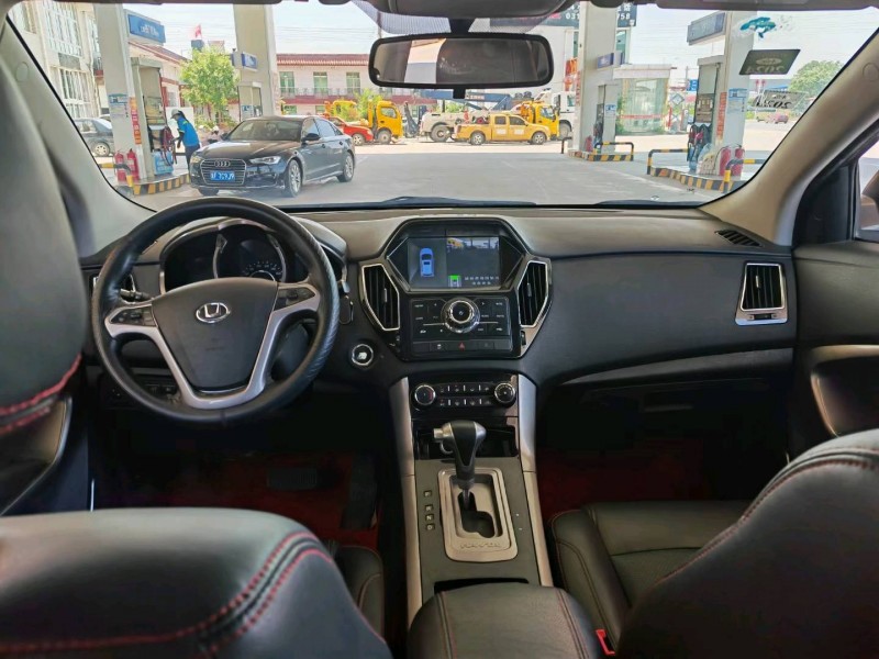 保定16年华泰圣达菲4