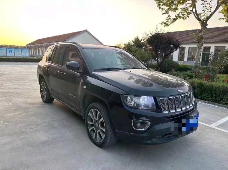 枣庄14年Jeep指南者4