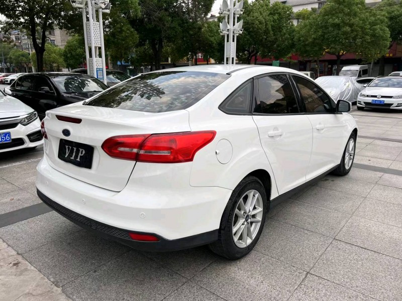 苏州16年福特福克斯7