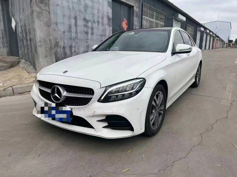 东营21年奔驰C6