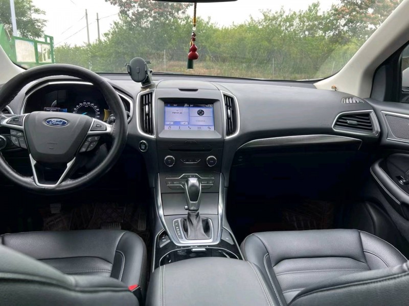 青岛20年福特锐界4